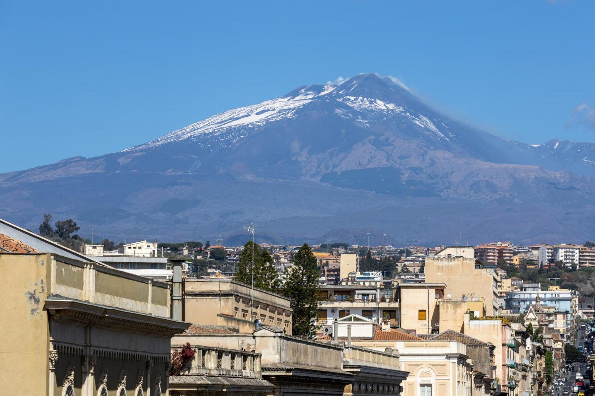 Palazzo Costarelli - Bed And Breakfast Catania Exterior photo