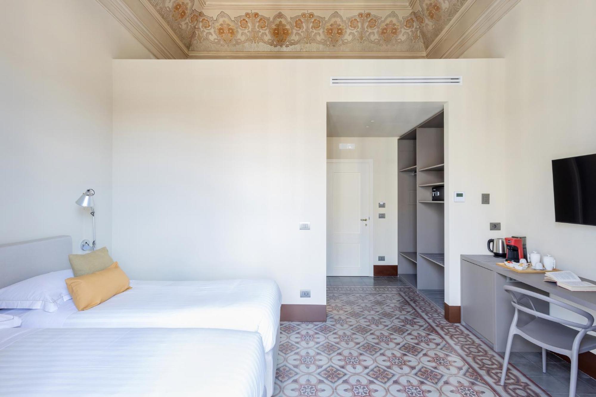 Palazzo Costarelli - Bed And Breakfast Catania Room photo