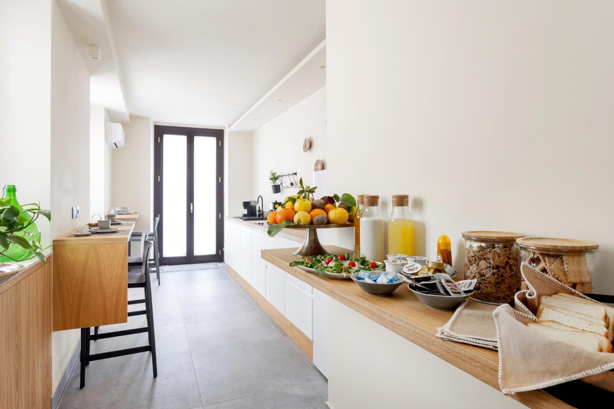 Palazzo Costarelli - Bed And Breakfast Catania Exterior photo
